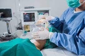 What does an Anesthesiologist Do? How to Become an Anesthesiologist