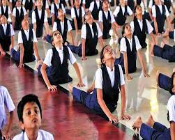 Yoga School in Rishikesh For Learning Yoga