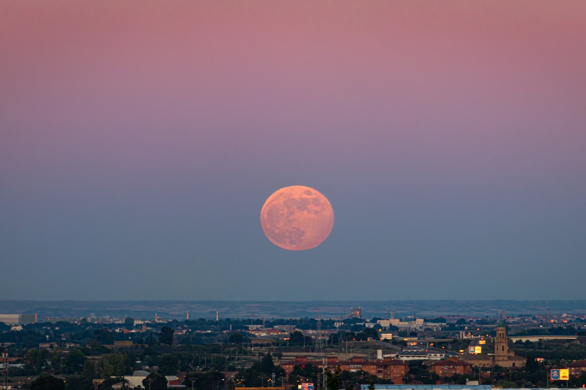 june full moon-letsdiskuss