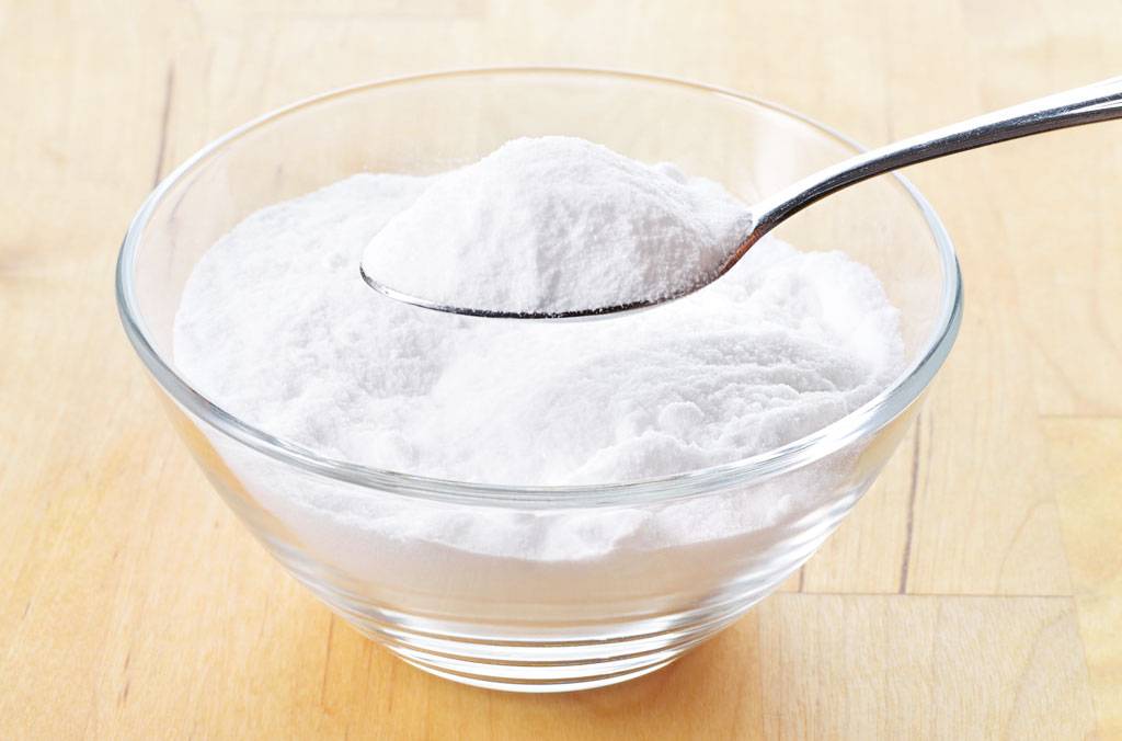 Sodium bicarbonate for gout