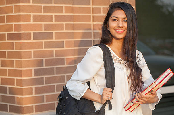 Why do a majority of girls wear red bra under white shirts? - letsdiskuss