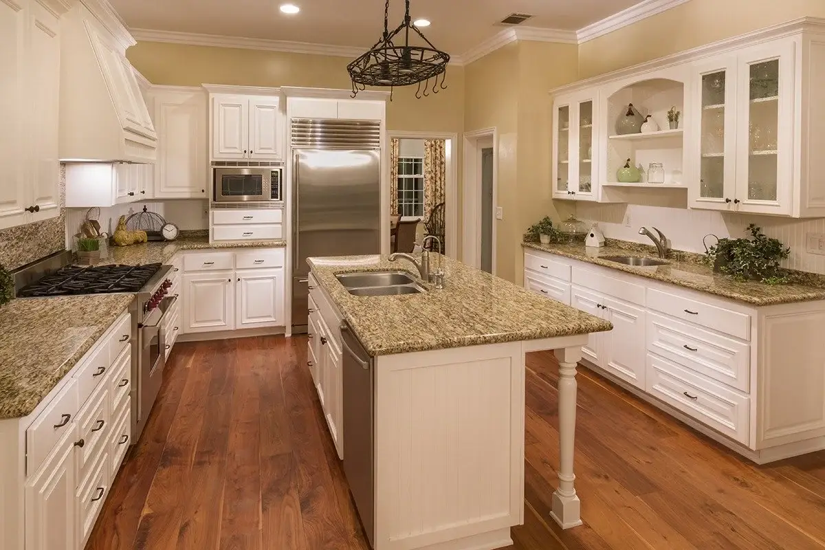 Is it time to renovate your kitchen? Let’s talk time frames, tell-tale signs and tips