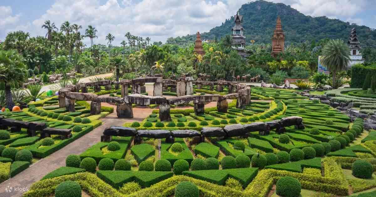 What are the top attractions in Pattaya?