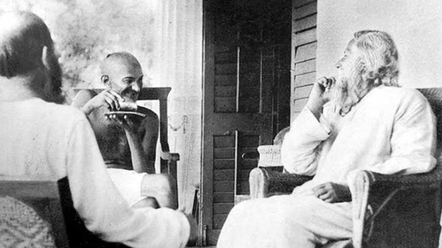 Who Gave Gandhi the Title of Mahatma? Discover Now