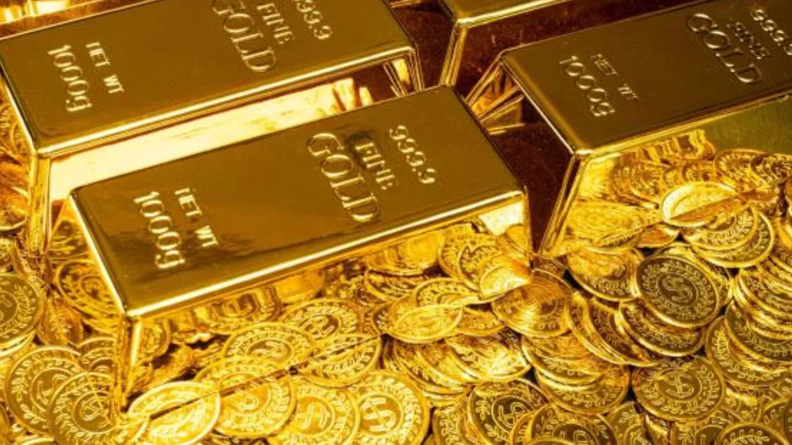 How China's Interest Rate Cut Affects Gold Prices Globally?