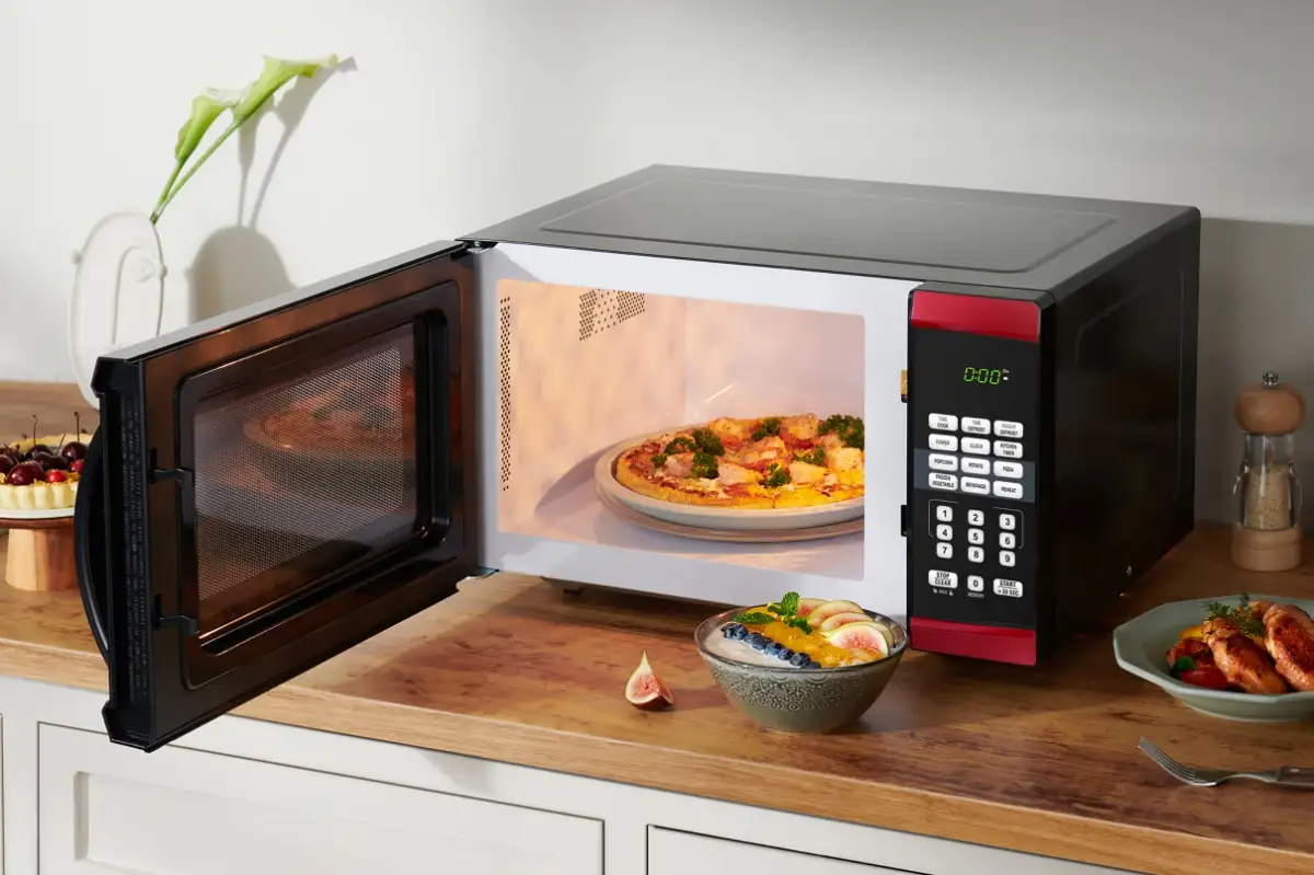 From Features to Installation: All About Built-In Microwaves