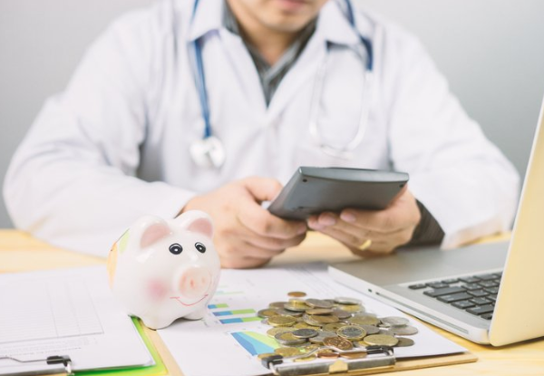The Financial Fine Print of Being a Nurse Practitioner